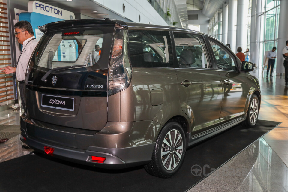 Mitsubishi Outlander RE Facelift (2016) Exterior