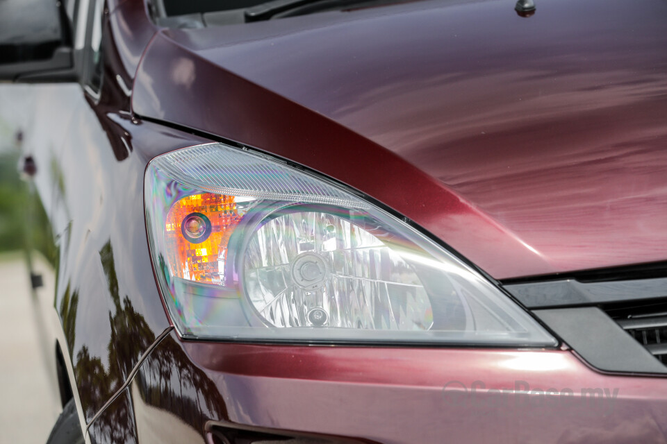 Nissan Grand Livina L11 Facelift (2013) Exterior