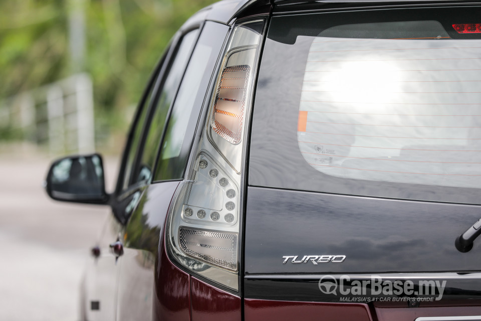 Proton Exora Mk1 RC (2019) Exterior