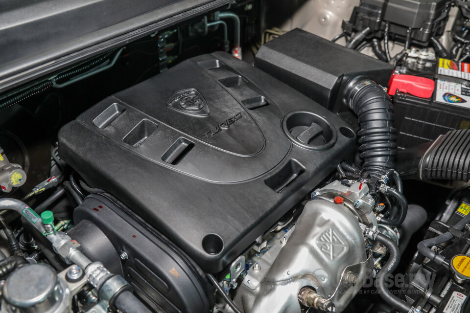 Proton Exora Mk1 RC (2019) Exterior