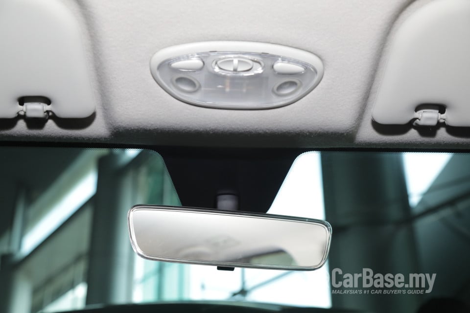Proton Exora Mk1 RC (2019) Interior