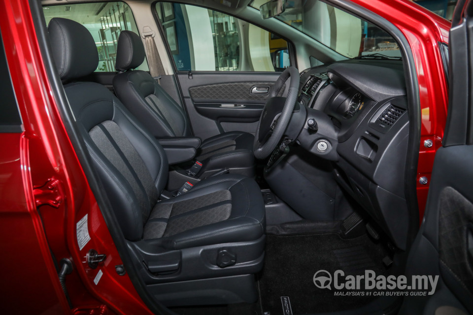 Proton Exora Mk1 RC (2019) Interior