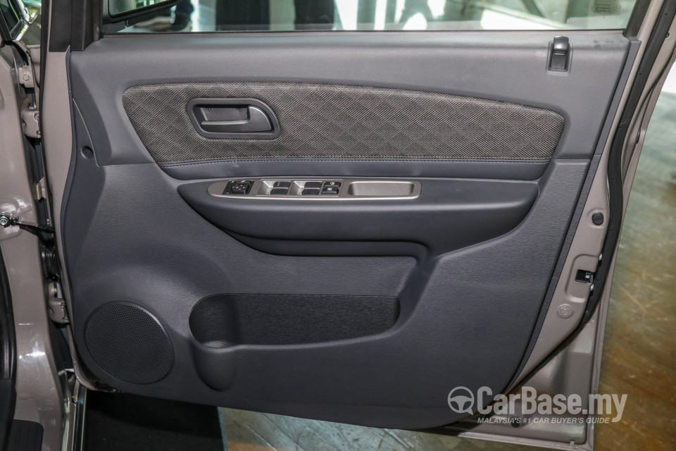 Proton Exora Mk1 RC (2019) Interior