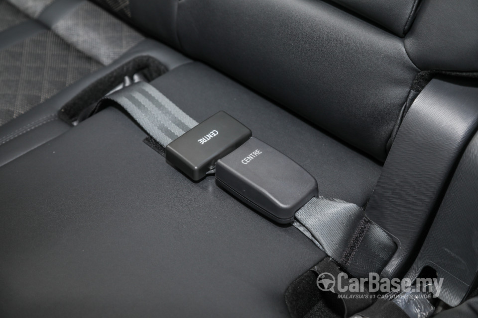 Proton Exora Mk1 RC (2019) Interior