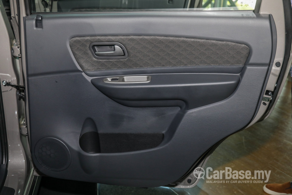 Proton Exora Mk1 RC (2019) Interior