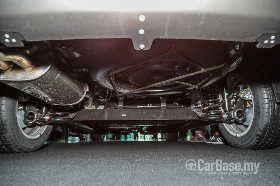 Proton Exora Mk1 RC (2019) Interior