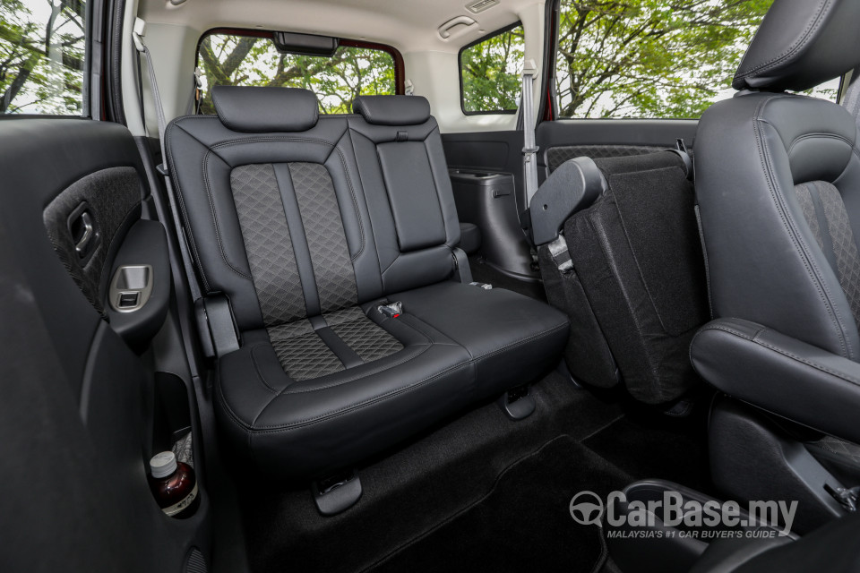 Proton Exora Mk1 RC (2019) Interior