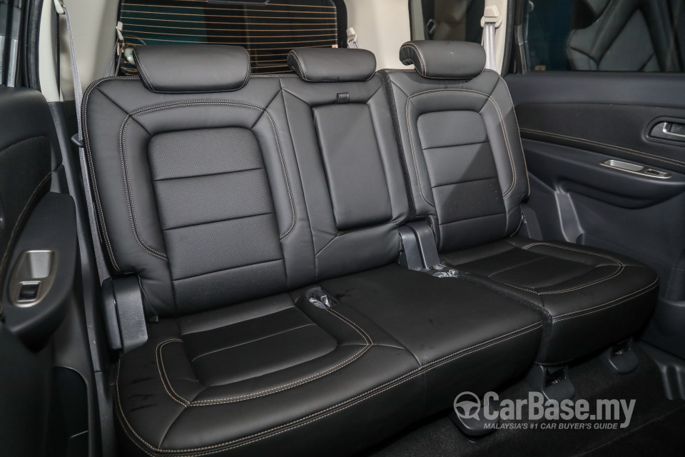 Proton Exora Mk1 RC (2019) Interior