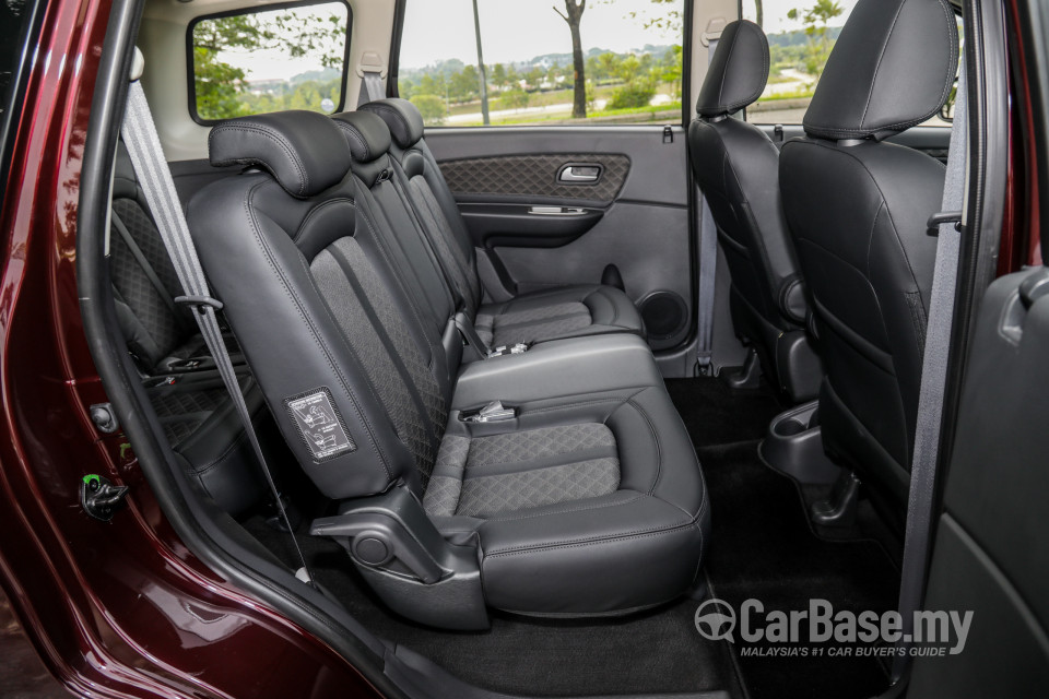 Proton Exora Mk1 RC (2019) Interior