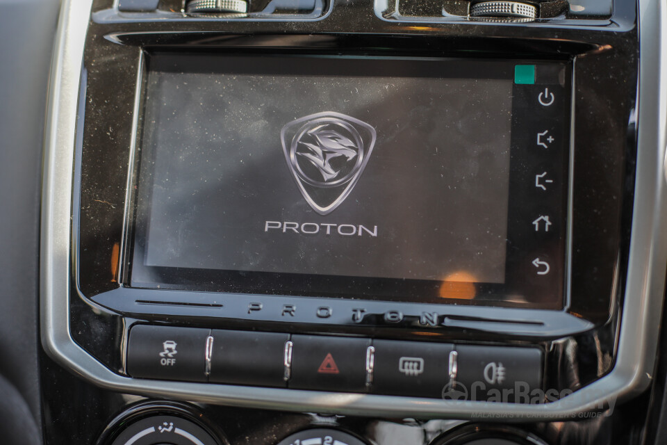 Proton Exora Mk1 RC (2019) Interior