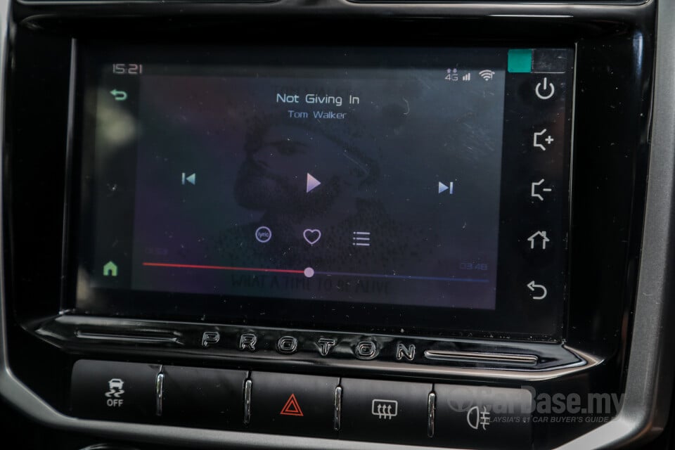 Proton Exora Mk1 RC (2019) Interior