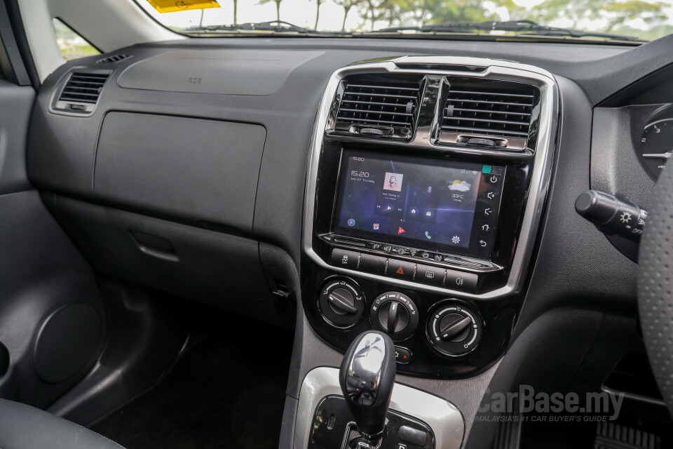 Proton Exora Mk1 RC (2019) Interior