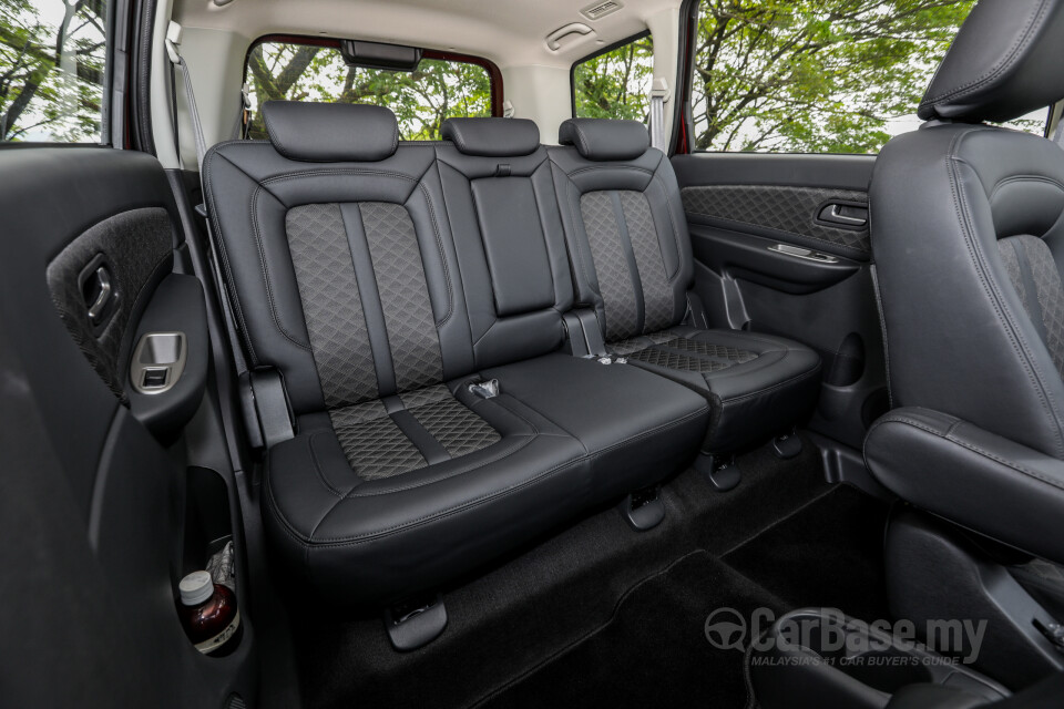 Proton Exora Mk1 RC (2019) Interior