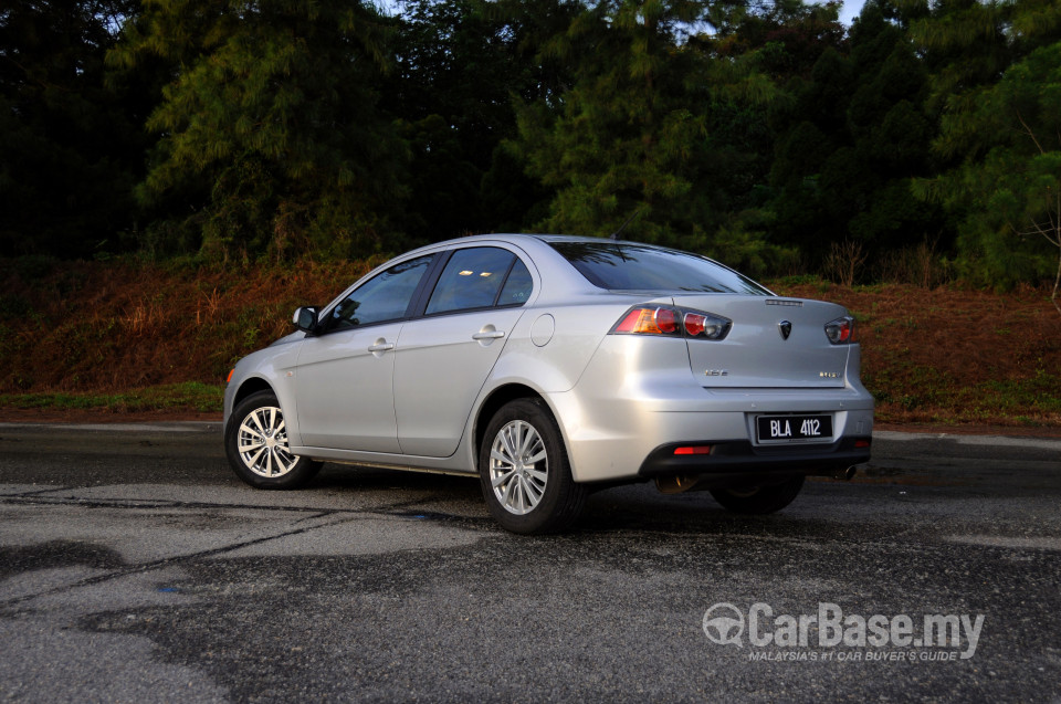 Proton Inspira Mk1  (2010) Exterior