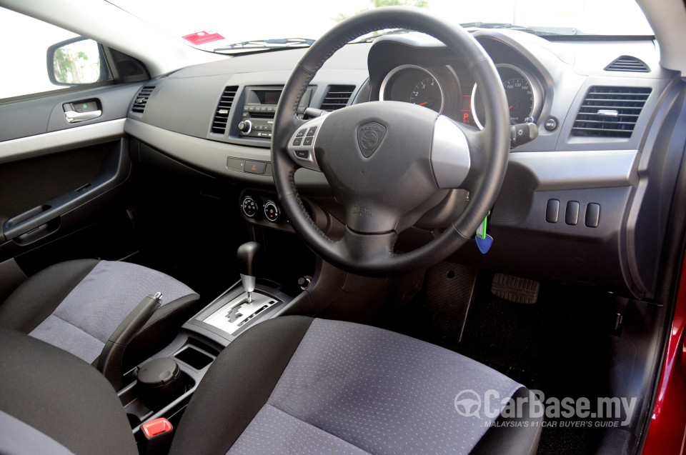 Proton Inspira Mk1  (2010) Interior