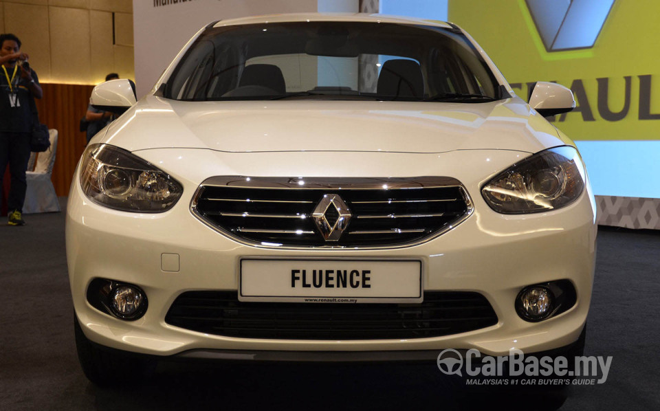 Renault Fluence Mk1 (2014) Exterior