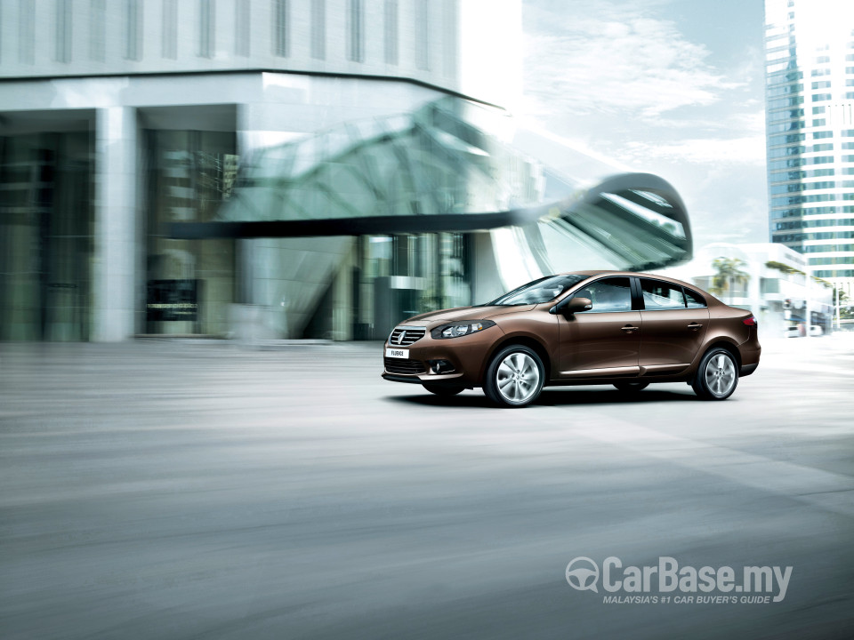 Renault Fluence Mk1 (2014) Exterior