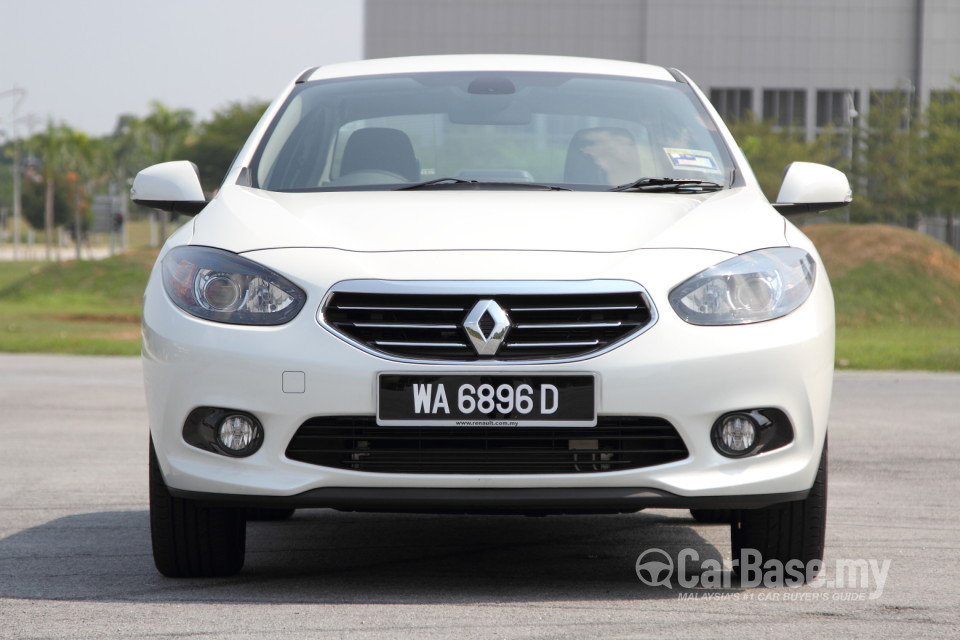 Renault Fluence Mk1 (2014) Exterior