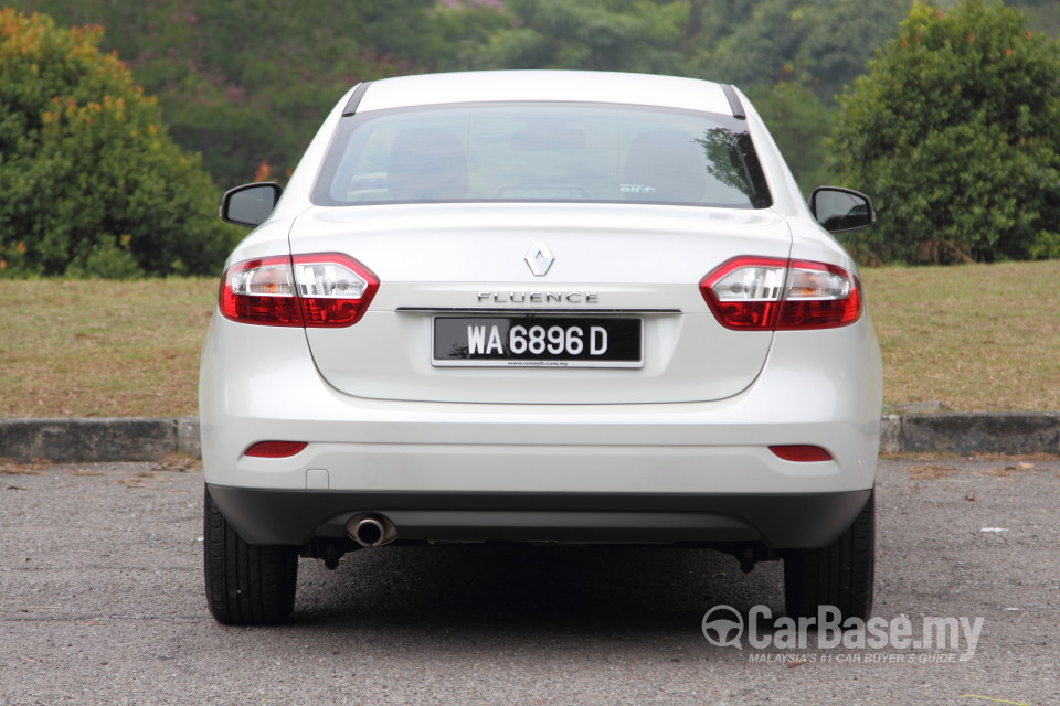 Renault Fluence Mk1 (2014) Exterior