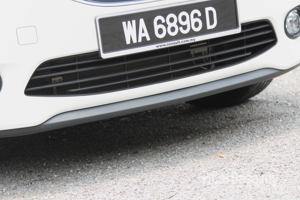 Renault Fluence Mk1 (2014) Exterior
