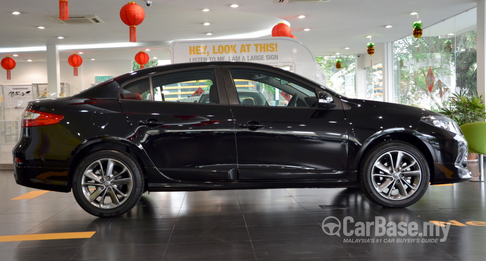Renault Fluence Mk1 (2014) Exterior