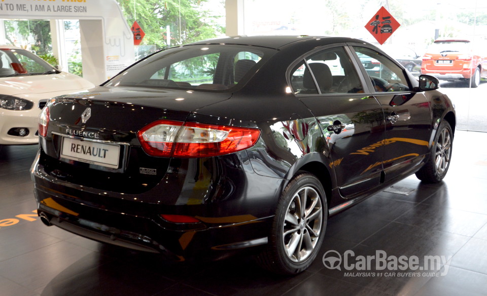 Renault Fluence Mk1 (2014) Exterior