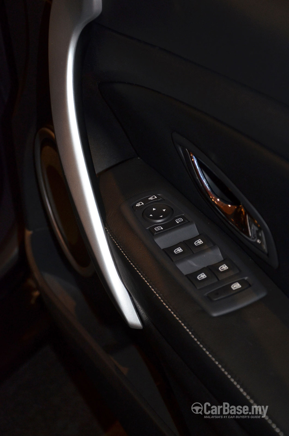 Renault Fluence Mk1 (2014) Interior