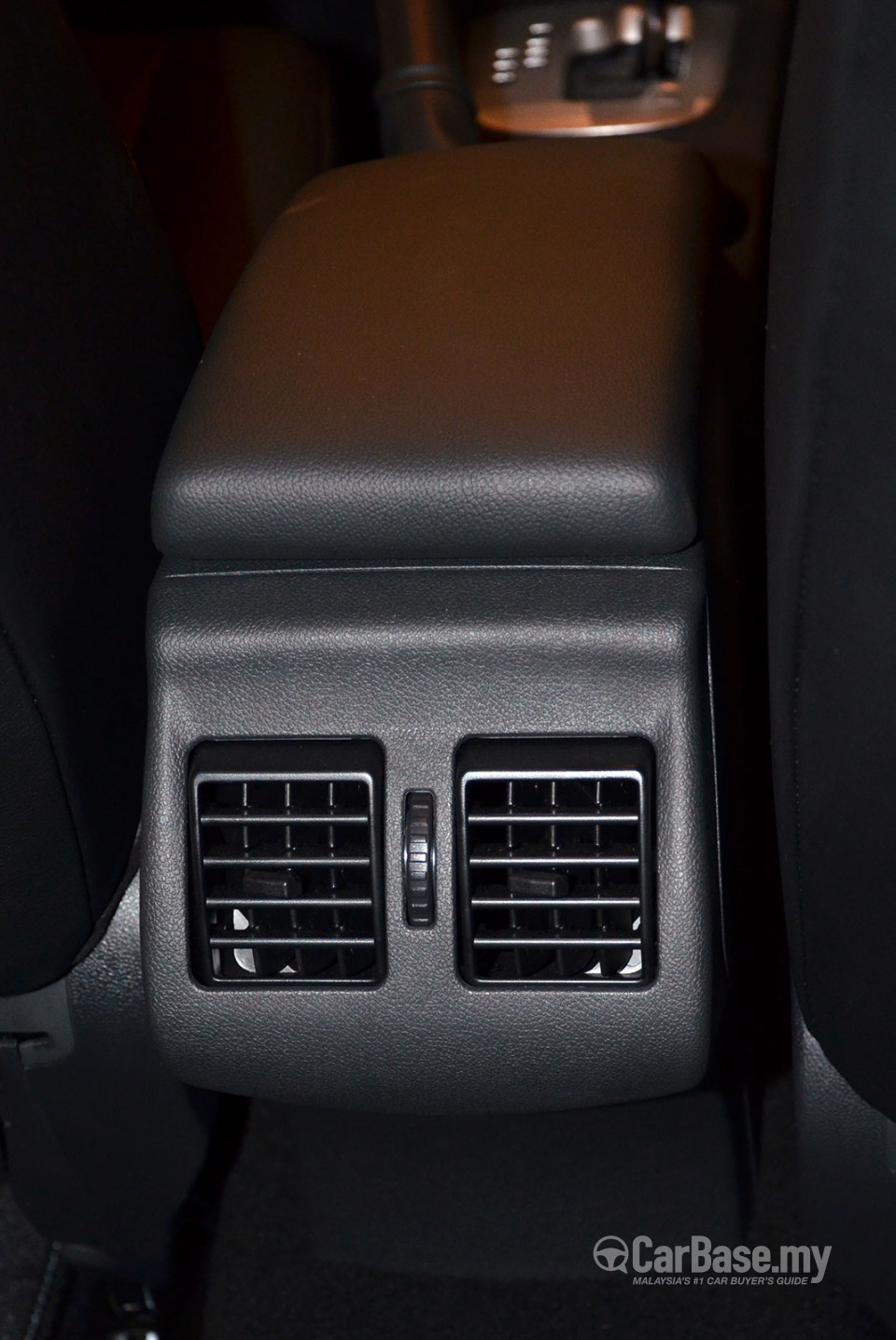 Renault Fluence Mk1 (2014) Interior