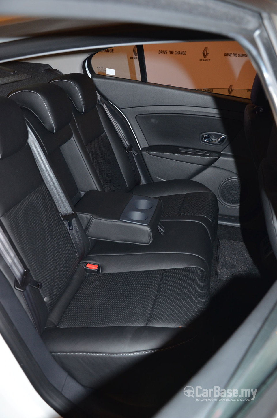 Renault Fluence Mk1 (2014) Interior