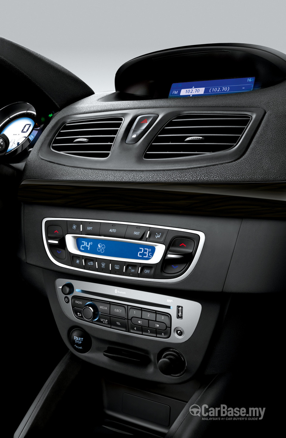 Renault Fluence Mk1 (2014) Interior