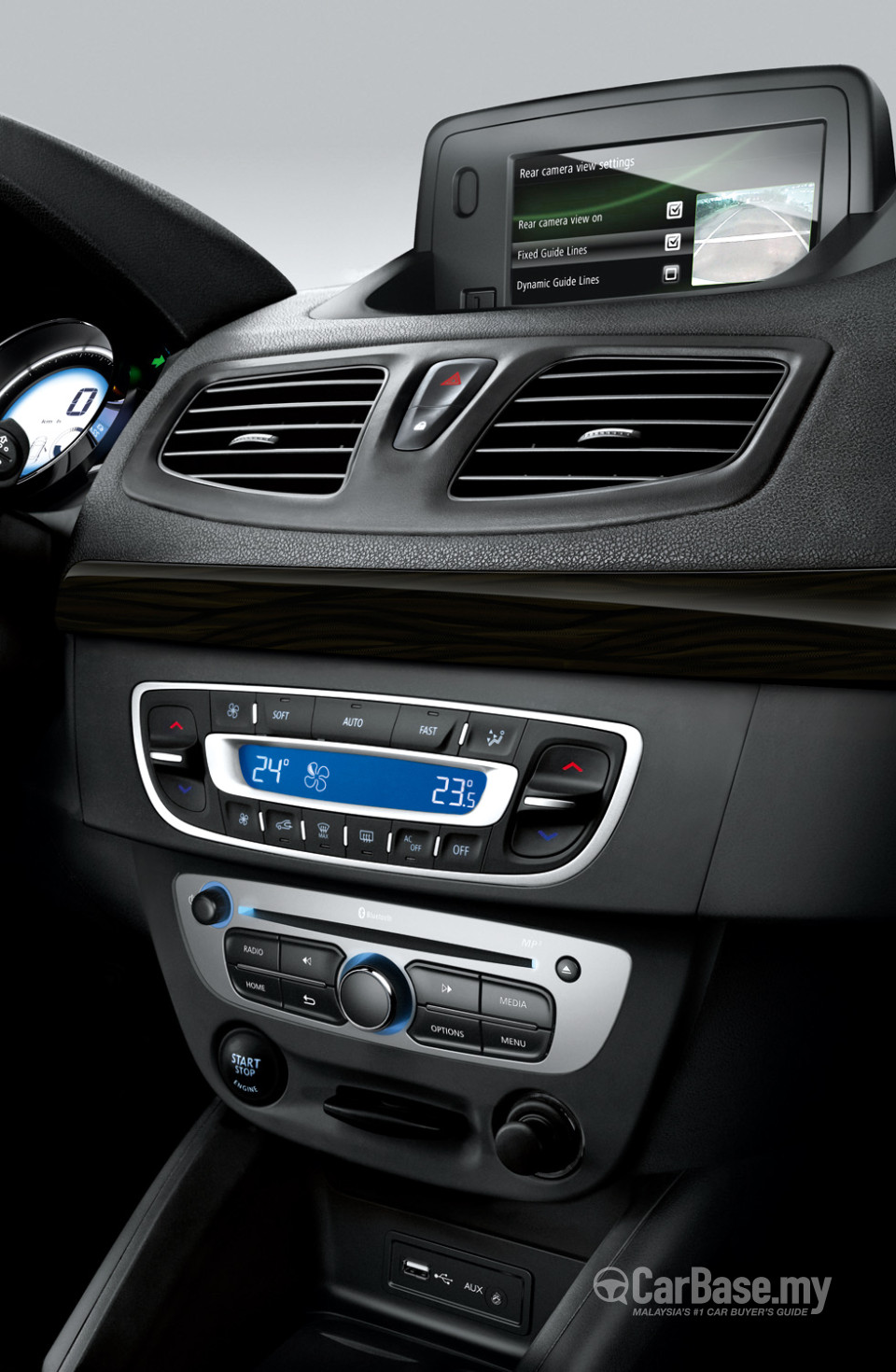 Renault Fluence Mk1 (2014) Interior