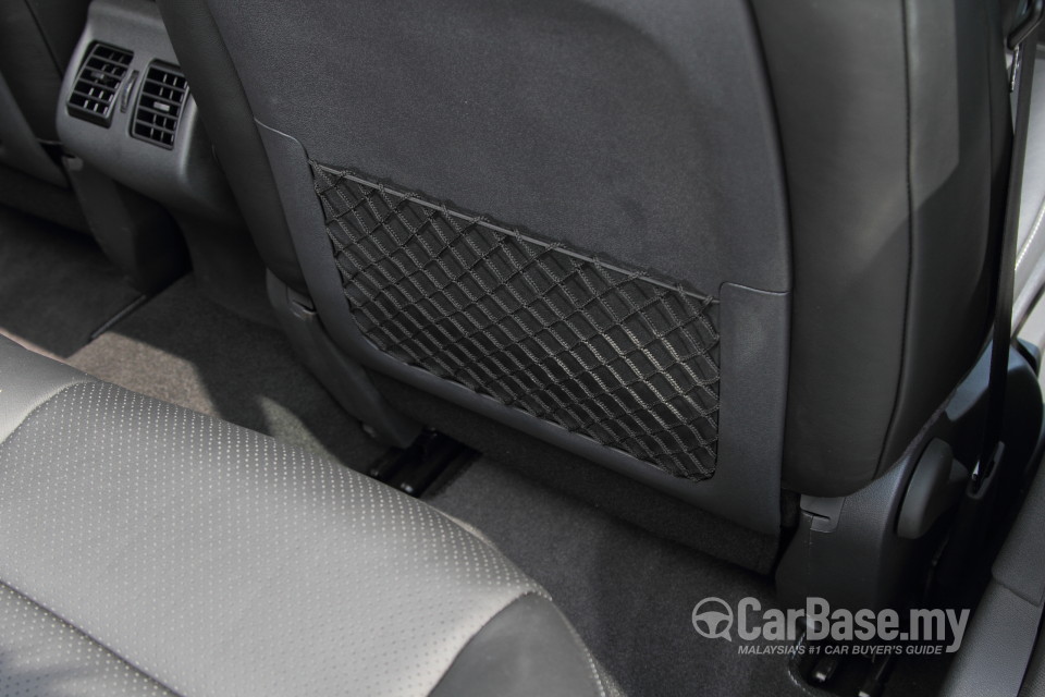 Renault Fluence Mk1 (2014) Interior