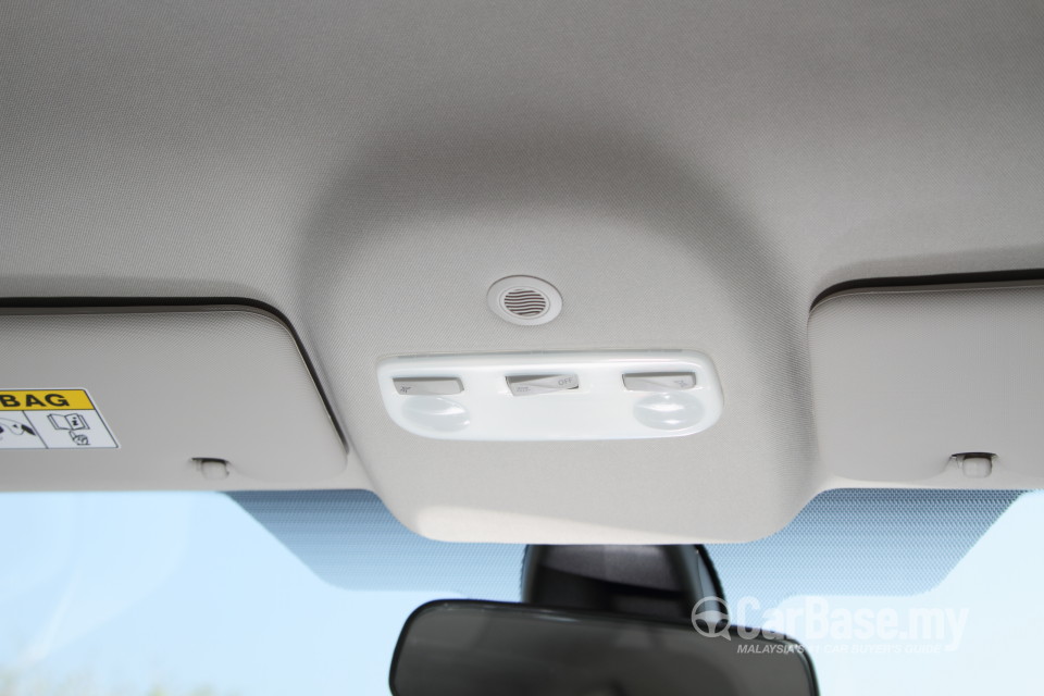 Renault Fluence Mk1 (2014) Interior