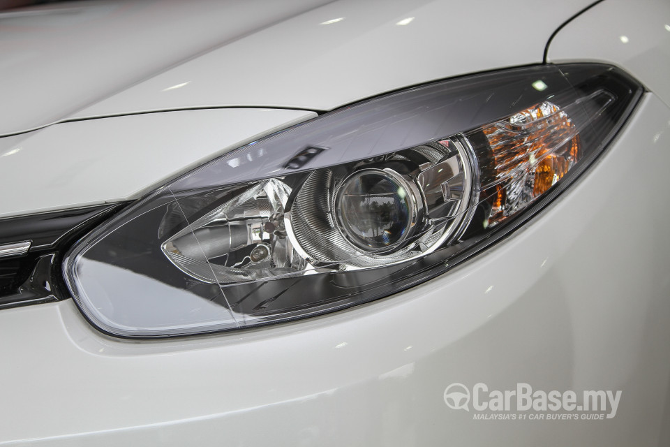 Renault Fluence Mk1 Facelift (2015) Exterior
