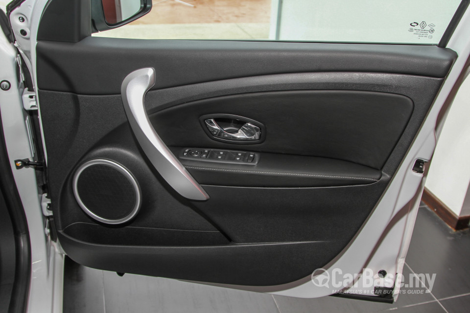 Renault Fluence Mk1 Facelift (2015) Interior