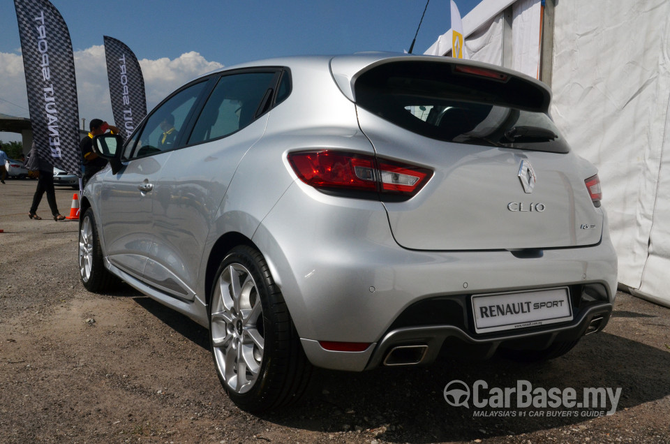 Renault Clio RS Mk4 (2014) Exterior