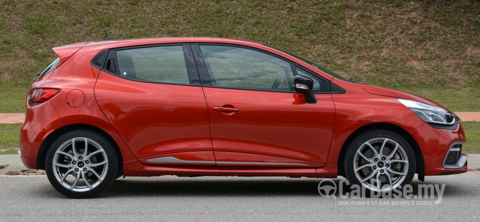 Renault Clio RS Mk4 (2014) Exterior