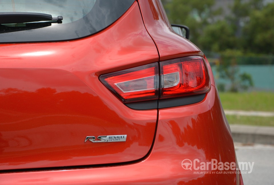 Renault Clio RS Mk4 (2014) Exterior