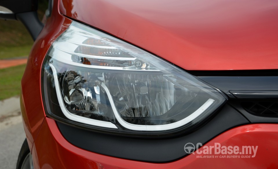 Renault Clio RS Mk4 (2014) Exterior