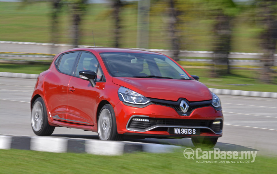 Renault Clio RS Mk4 (2014) Exterior