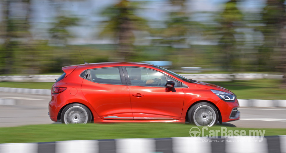 Renault Clio RS Mk4 (2014) Exterior