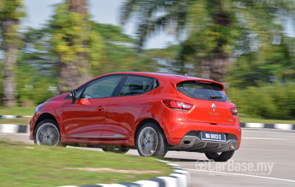 Renault Clio RS Mk4 (2014) Exterior
