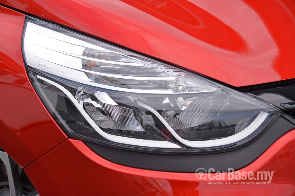Renault Clio RS Mk4 (2014) Exterior
