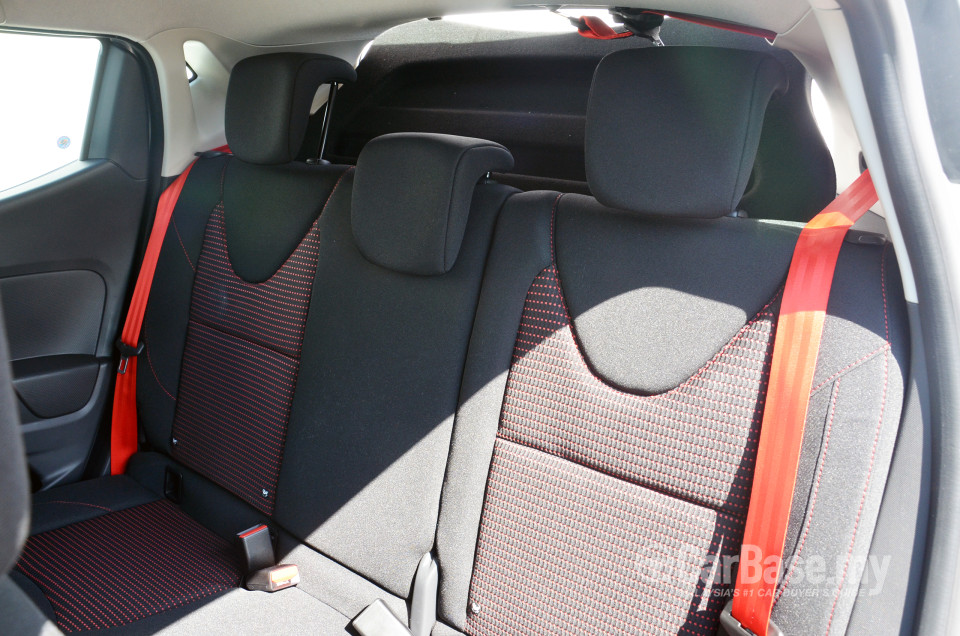 Renault Clio RS Mk4 (2014) Interior