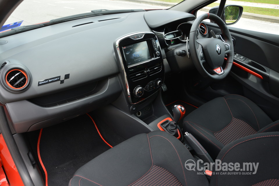 Renault Clio RS Mk4 (2014) Interior