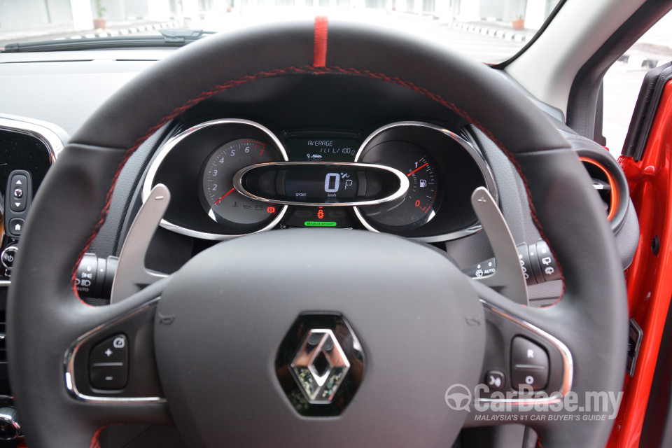 Renault Clio RS Mk4 (2014) Interior