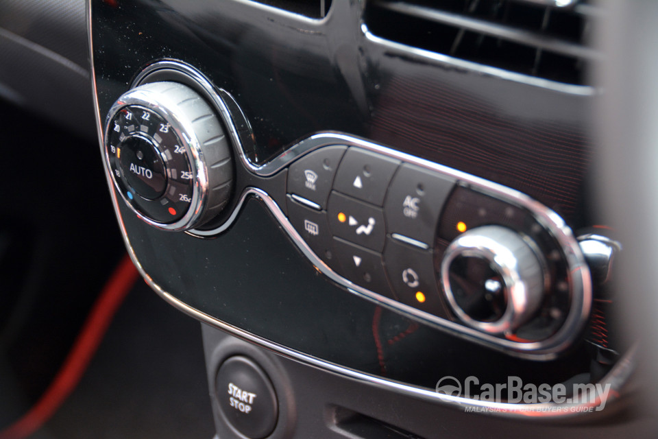 Renault Clio RS Mk4 (2014) Interior