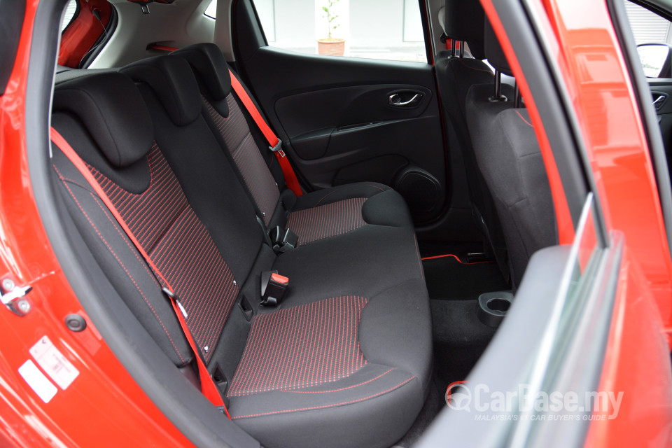 Renault Clio RS Mk4 (2014) Interior