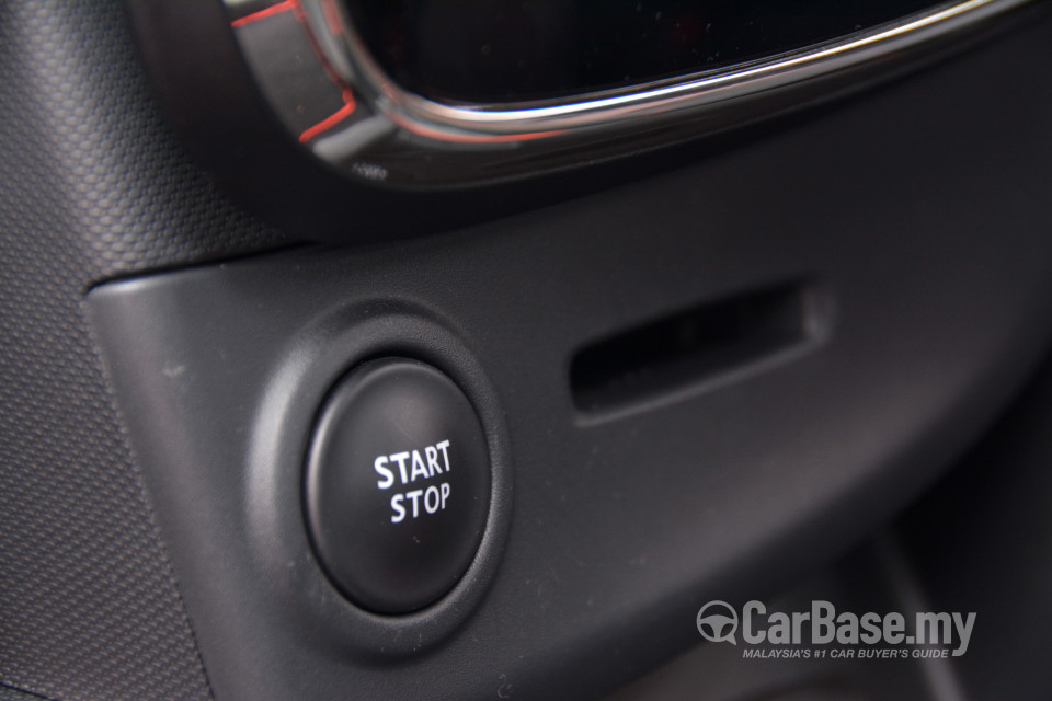 Renault Clio RS Mk4 (2014) Interior
