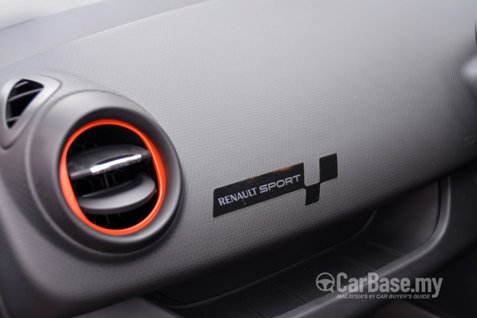 Renault Clio RS Mk4 (2014) Interior